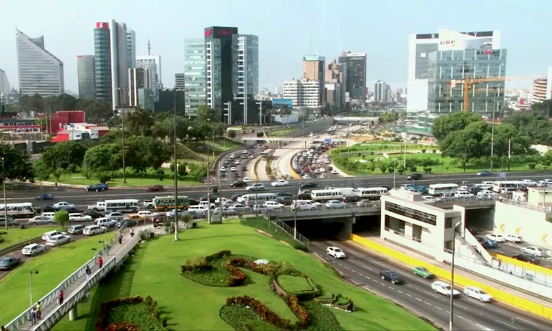 Cómo llegar a San Isidro desde el aeropuerto de Lima: vista del distrito